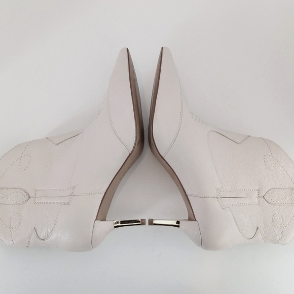 JESSICA SIMPSON Nelda Cream/Off White Leather Western Style Ankle Boot Size 9M - Picture 12 of 14